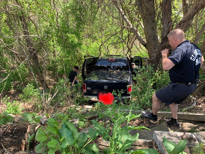 E5123B4A-0D63-465B-98F9-5AB7F34EAB99