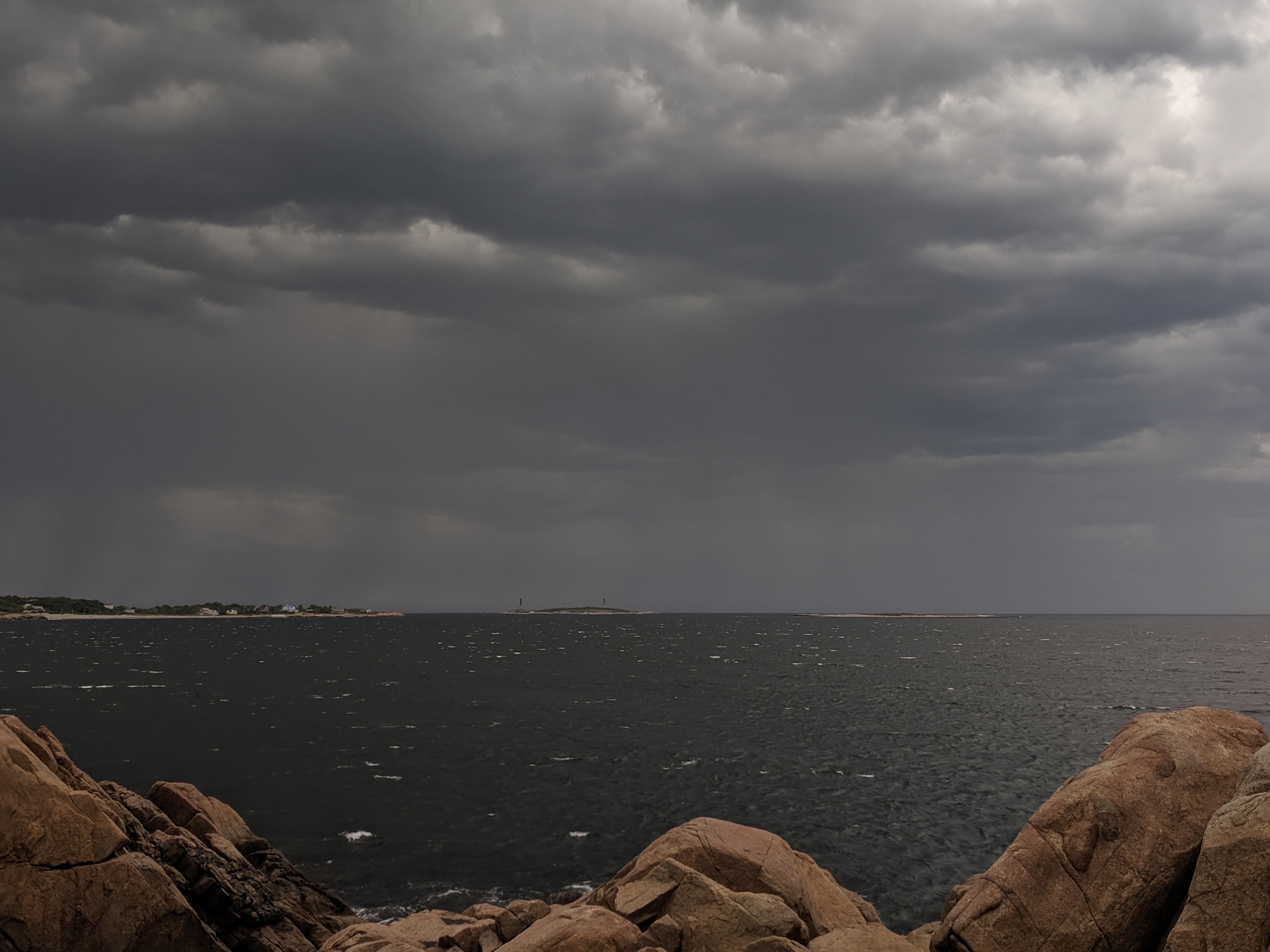 looking to Thacher storm clouds fast approaching 0190622_from Gloucester MA ©c ryan.jpg