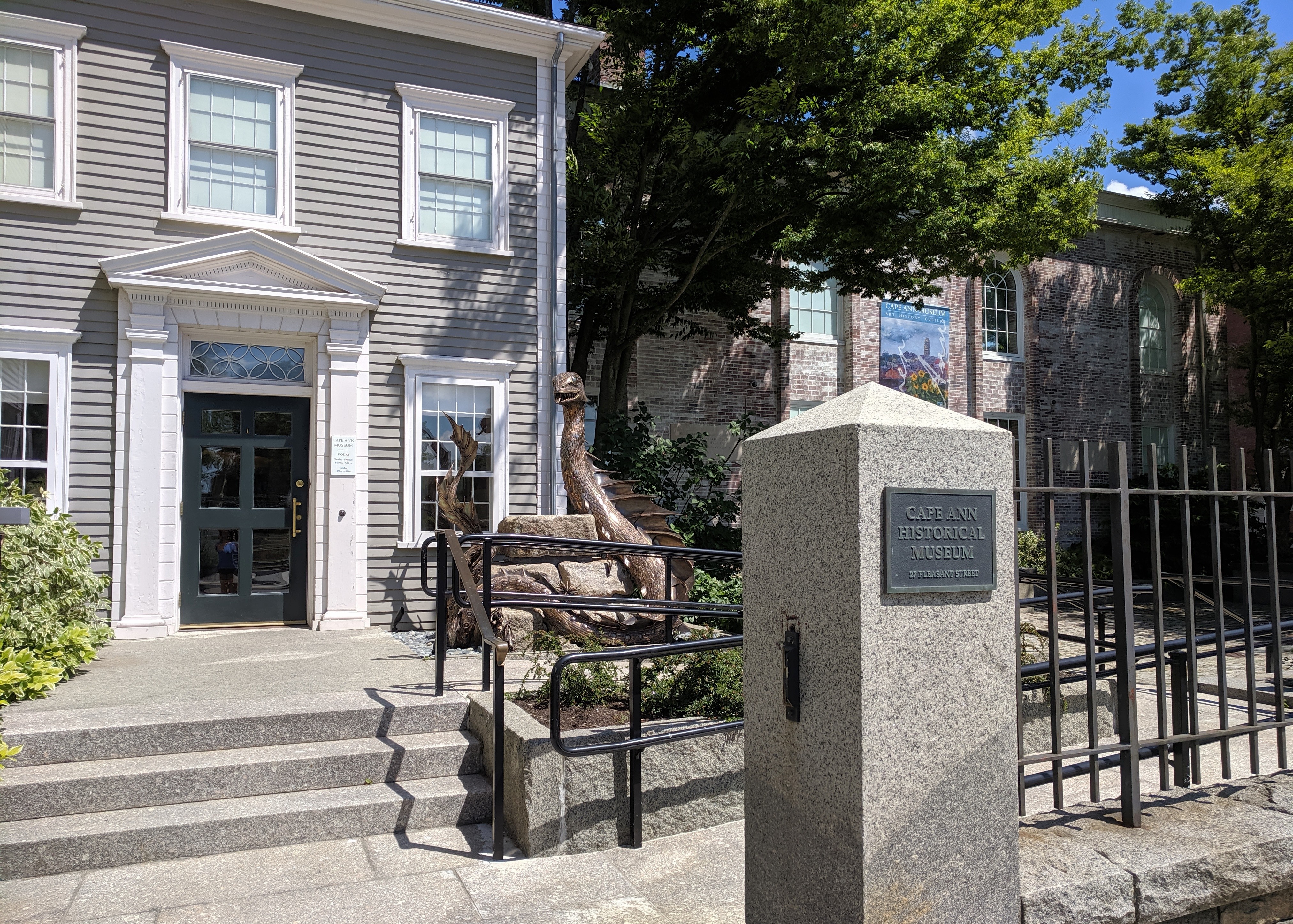 CHRIS WILLIAMS_Sea Serpent bronze glass granite Cape Ann Musuem commissioned sculpture tribute to Ronda Faloon_unveiled July 20 2019_Gloucester MASS_©c ryan (7)