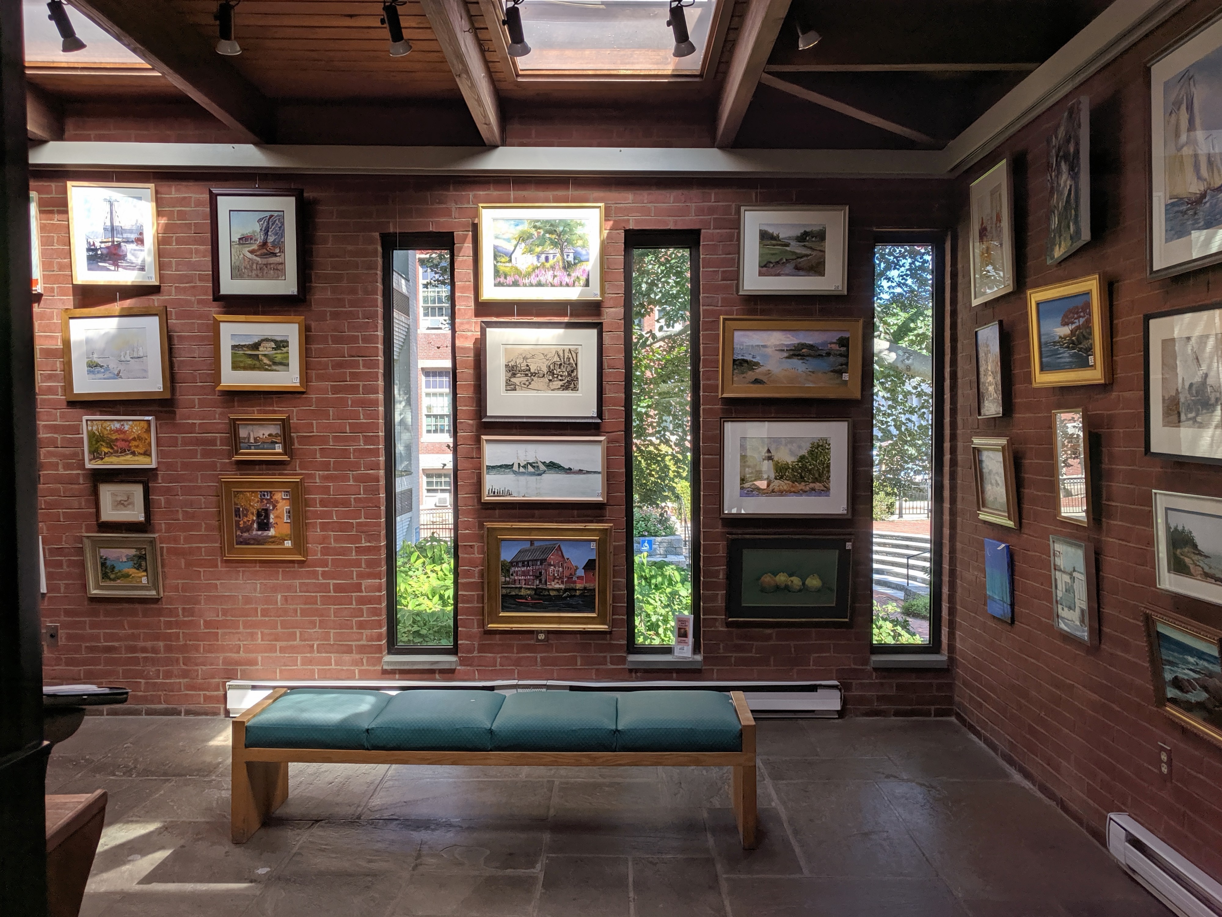 2019 art auction fundraiser at and for SFL Gloucester MA ©c ryan.jpg