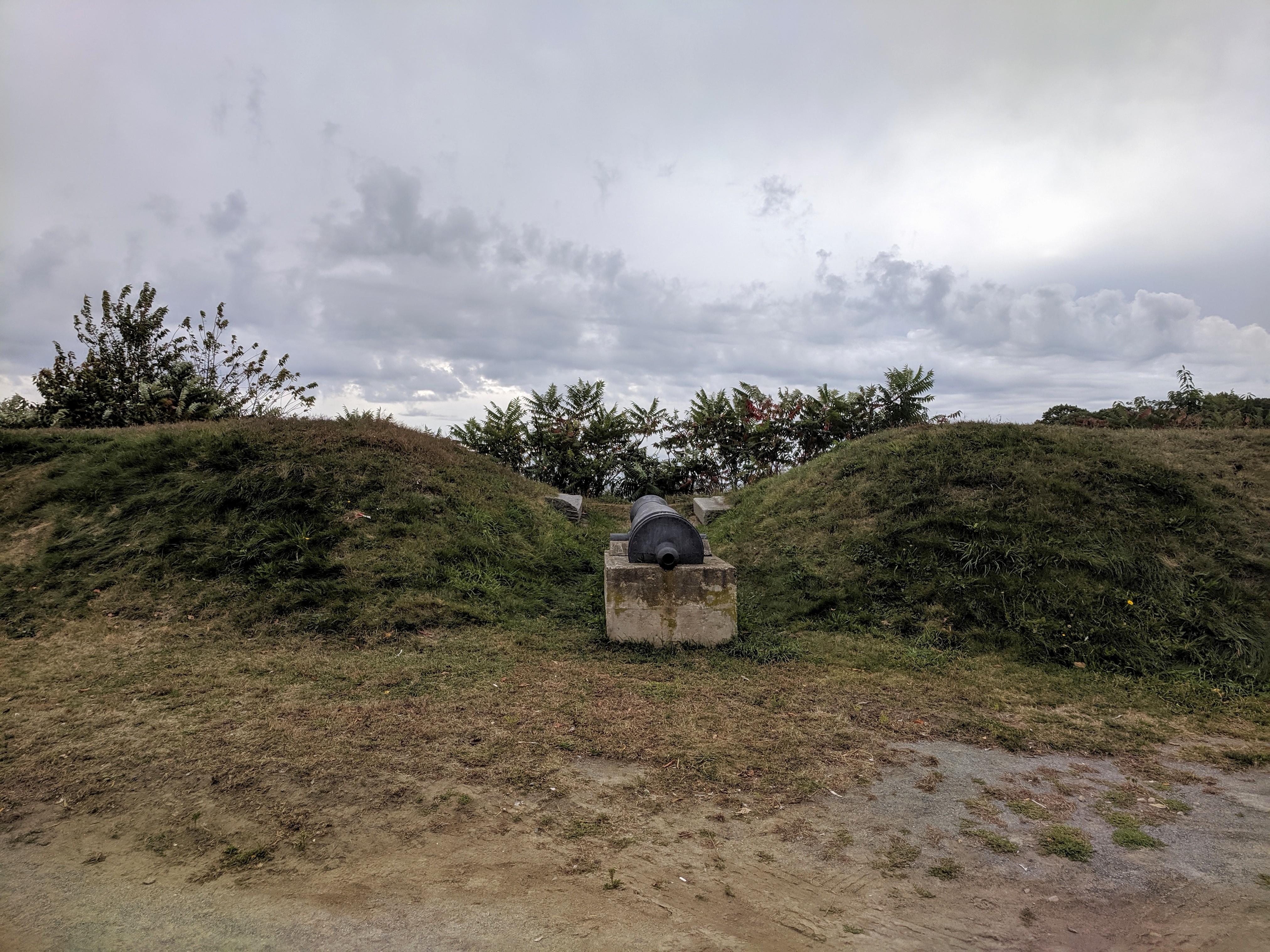 temporary visibility_20191009_cannons stage fort gloucester ma ©c ryan.jpg