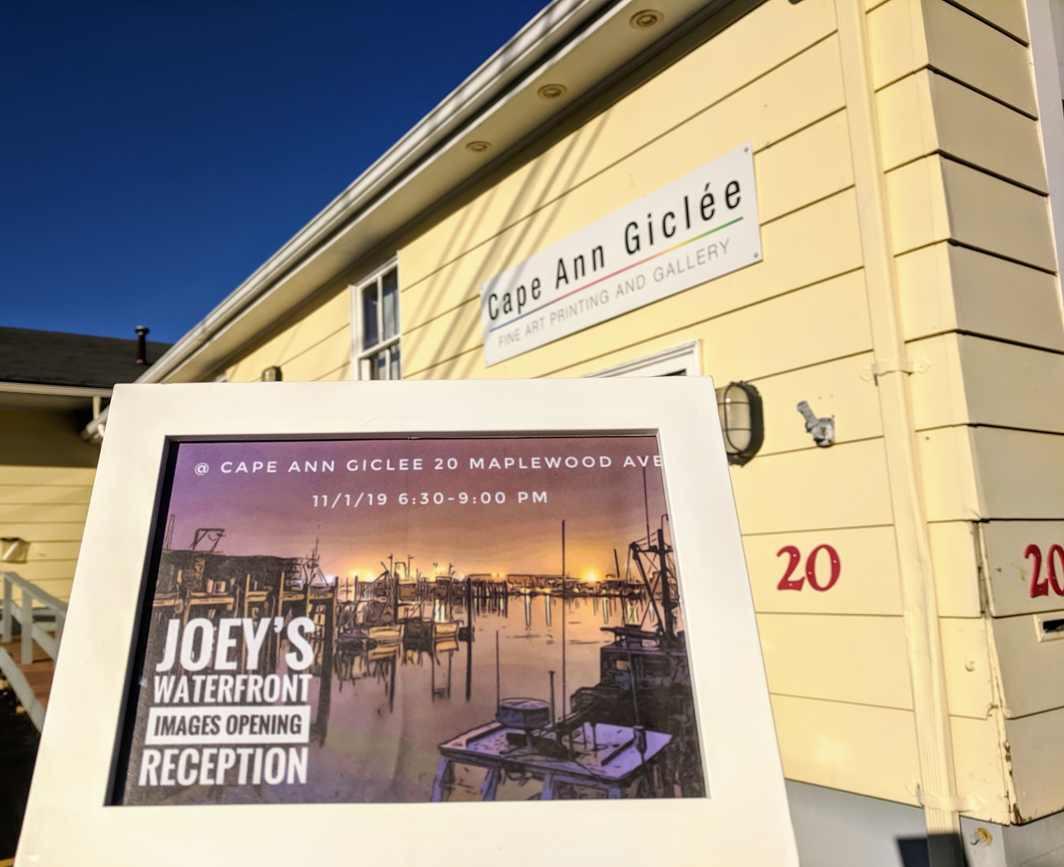 Joey's new work at Cape Ann Giclee_Gloucester Mass._20191101_©c ryan.jpg