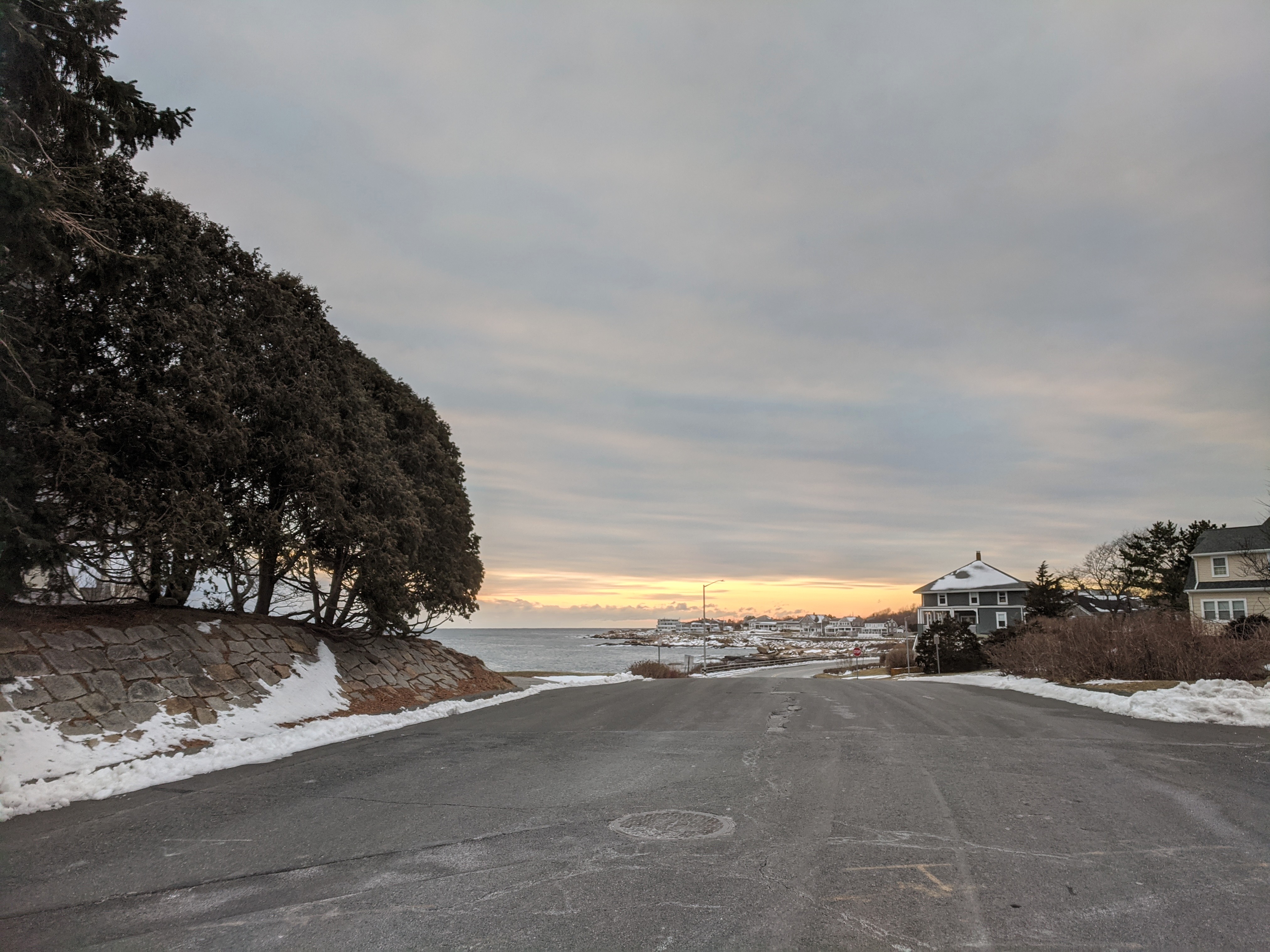 rise and dip before back shore Atlantic_past Good Harbor Beach_ Gloucester Ma_ 0200120 ©c ryan