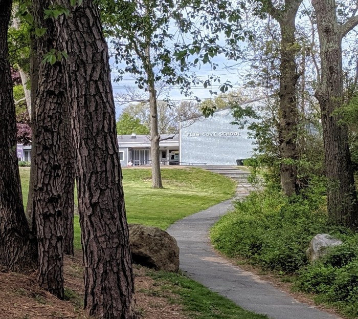 DON MONELL ARCHITECT_ Plum Cove school and grounds_built in 1966_ Gloucester MA_ lovely gentle winding path approach through nature_20190523_©c ryan