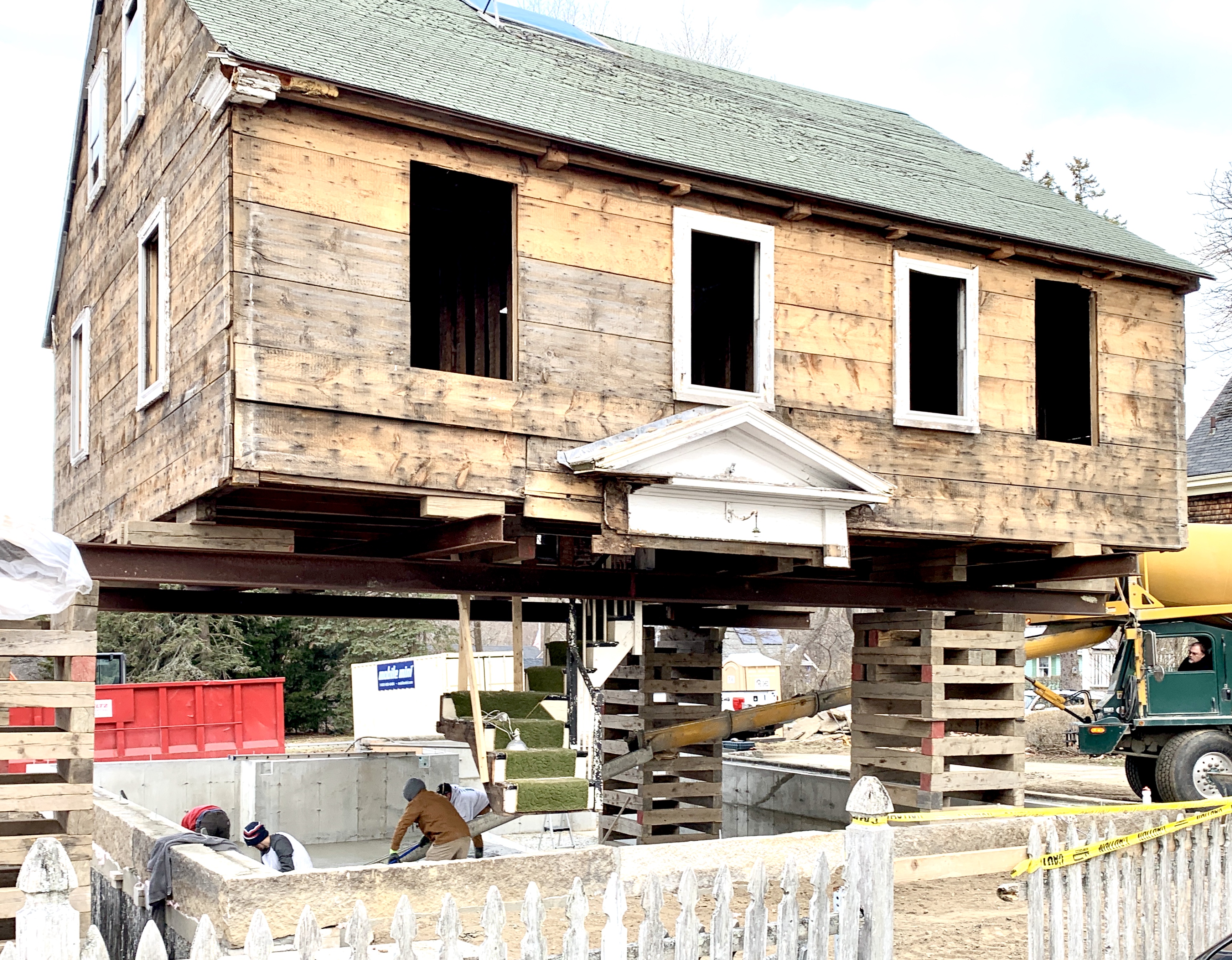 00603918-2D03-42D1-A266-4A4C3A5BC84A