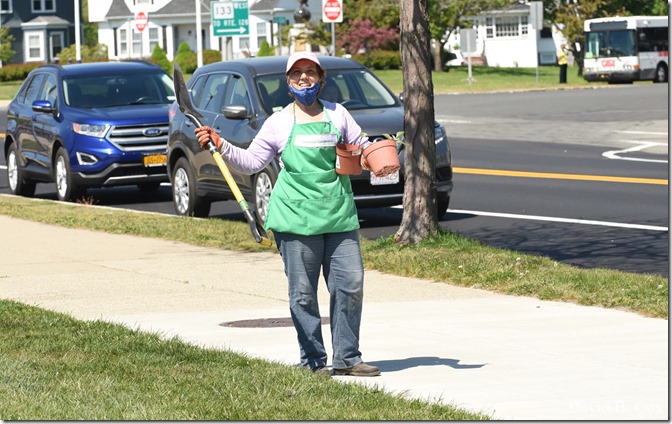 2020 5 28 Walks Blvd 022