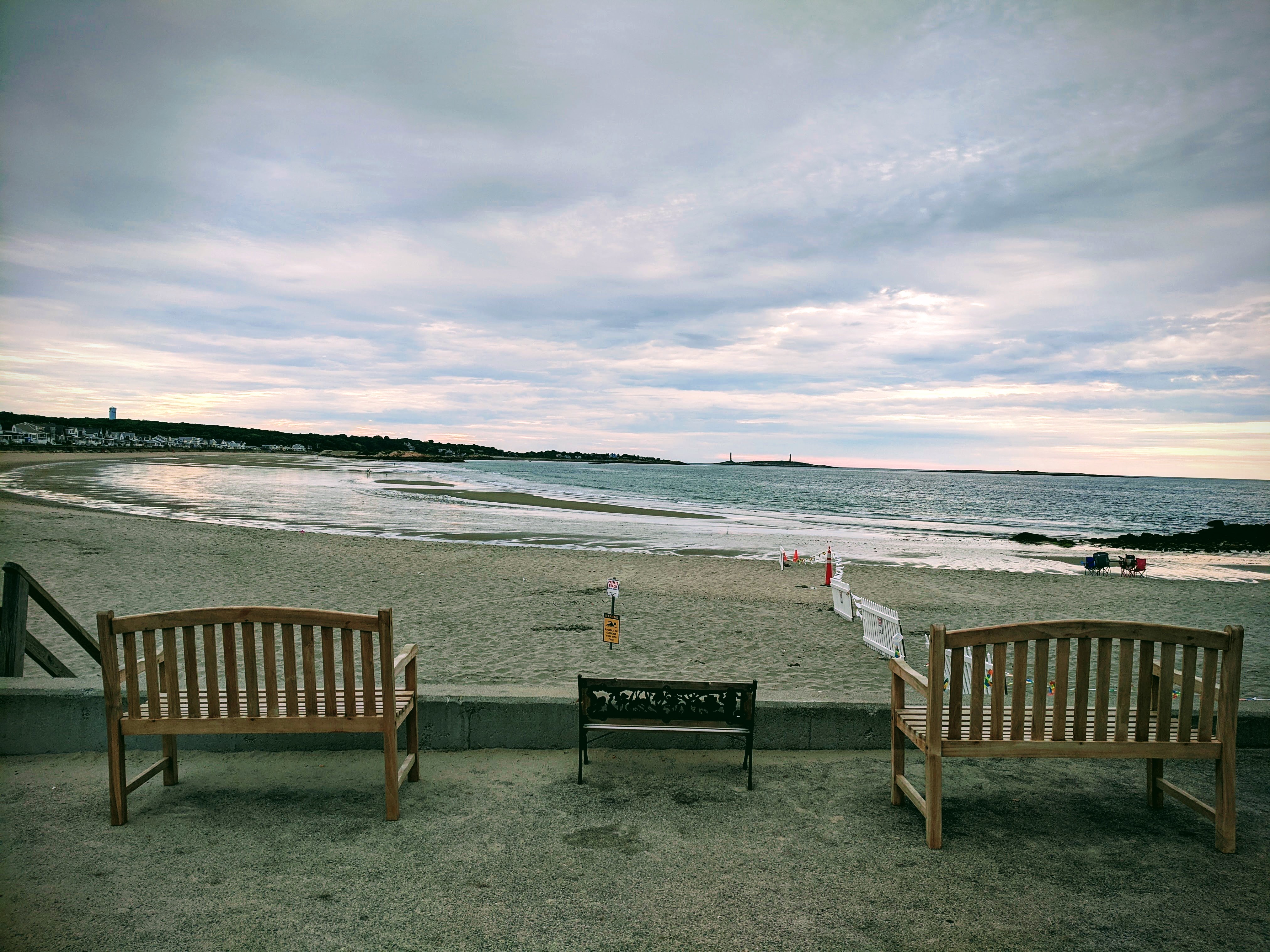 Pair and a spare so sweet Long Beach Cape Ann Motor Inn_20200722_Gloucester Mass ©c ryan