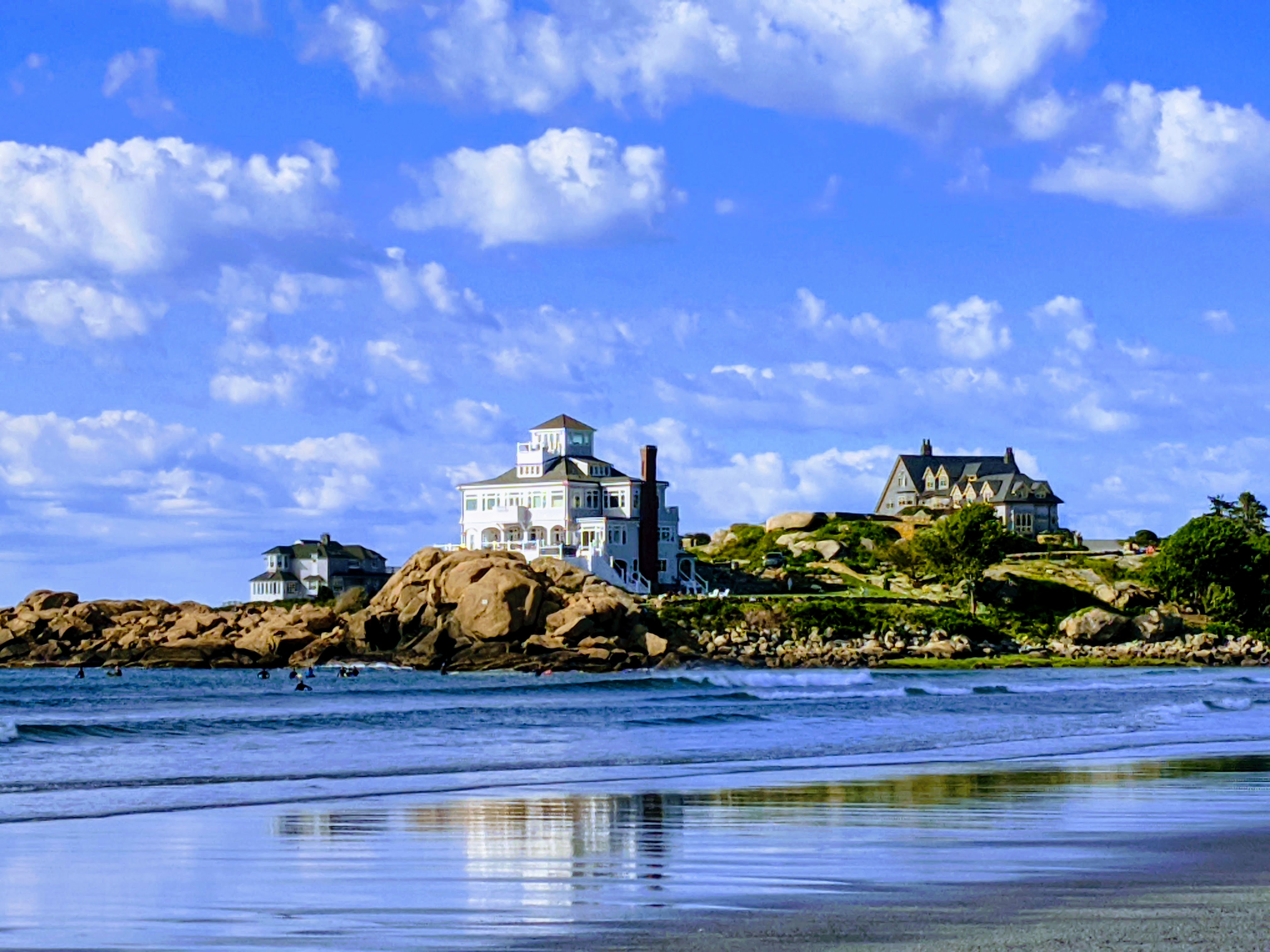 summer 2020 Good Harbor Beach Bass Rocks Sherman's Cottage motif_20200613_Gloucester Ma ©c ryan