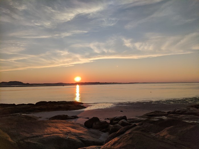 boat heading out July sunset_20200724_ Gloucester Mass©c ryan